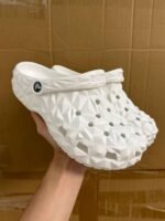 Crocs classic durian slippers - Image 3