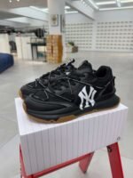 MLB chunky runner Running shoes black raw rubber strap