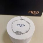 FRDE Diamond 8-figure buckle horseshoe buckle bracelet White pink blue - Image 3