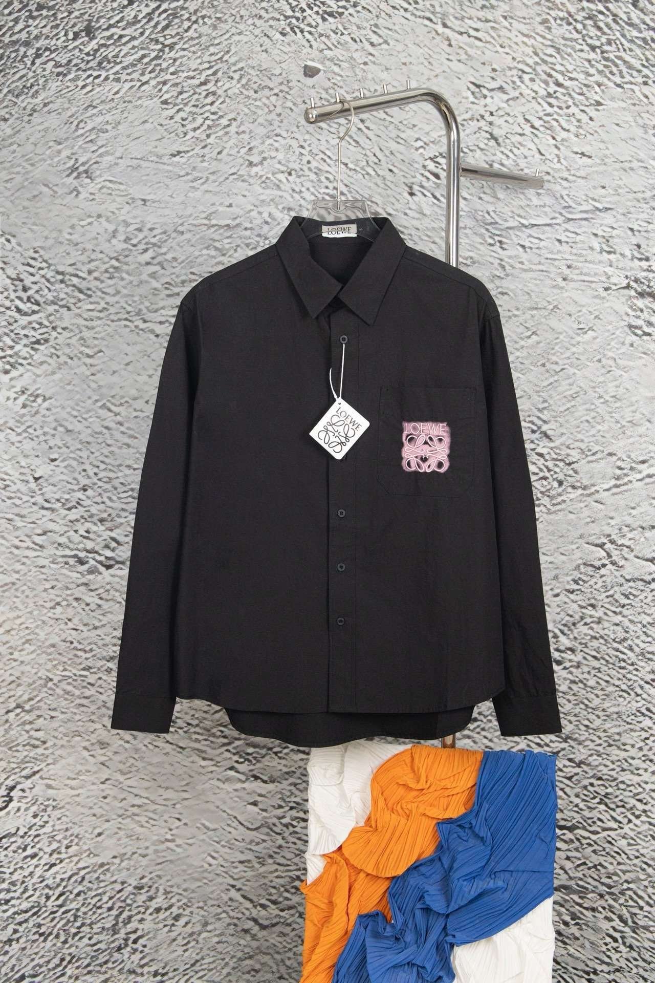 0-3-3-1.jpg Loewe new phosphor embroidered long-sleeved shirt ME03 - Image 1