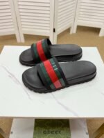 GUCCI slippers - Image 2