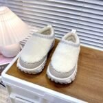 UGG Original new boots - Image 19