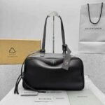 Balencia carrie bowling bag 35.8 x 18.7 x 16.5 cm