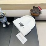 Dior embroidered wool knitted hat - Image 2