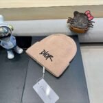 Dior embroidered wool knitted hat - Image 26