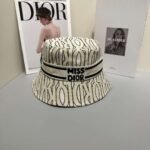 Dior original baseball cap & bucket hat - Image 5