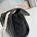 TORY BURCH
New Fleming Convertible Shoulder Bag
Dimensions: 27*17.5*10 cm - Image 6