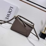 Loewe high-quality 1:1 replica bag, Mini size, dimensions: 18*12.5*8 cm