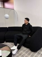 Prada premium men’s hooded sweatshirt and trousers set - Image 2