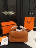 Hermès handbag, SIZE: 26*17 - Image 3