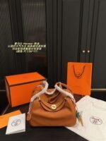 Hermès handbag, SIZE: 26*17 - Image 2