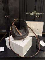 Celine bag, dimensions: 20 × 15 cm - Image 6