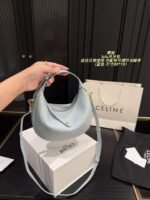 Celine bag, dimensions: 20 × 15 cm - Image 8