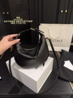 Celine bag, dimensions: 20 × 15 cm - Image 3