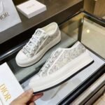 Top quality embroidered Dior shoes with animal prints