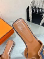 Hermes slippers - Image 4