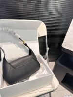 Prada bag  24×14 - Image 7