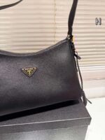 Prada bag  30×19 - Image 5