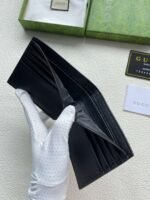 Gucci purse - Image 9