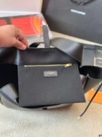 Saint Laurent Bag, size: 33×28 - Image 6