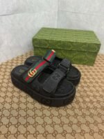 Gucci slippers