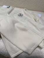 Chanel cashmere sweater of high quality - Image 5