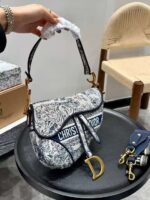Dior bag - Image 3