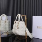 Dior high-quality 1:1 version bag - Image 9