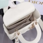 Dior high-quality 1:1 version bag - Image 4