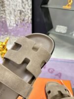 Hermès high-quality 1:1 slippers - Image 7