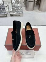 Loro high-quality 1:1 slippers - Image 4