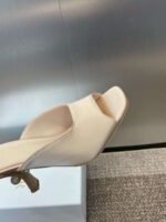 Dior high-quality stilettos - Image 2