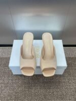 Dior high-quality stilettos - Image 5