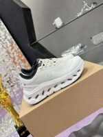 Joint venture shoes by OnRunning and Loewe - Image 6