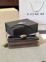 Coach bags - Image 5