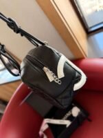 Chanel camera bag, size 28 × 10 × 16 - Image 8