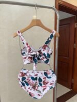 High-quality swimming suit - Image 13