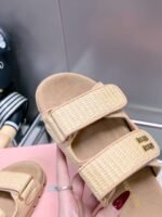 Miumiu high-end slippers - Image 2