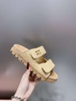 Miumiu high-end slippers - Image 5