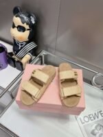 Miumiu high-end slippers - Image 3