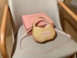 Miumiu straw bag, size: 20*15*7 - Image 2