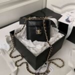 Chanel high-end version, 1:1 quality package  size:9.5*10.5*7