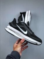 Nike running shoes - Image 5