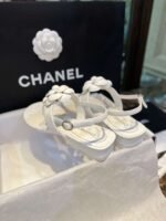 Chanel’s most luxurious version, camellia flower sandals - Image 7