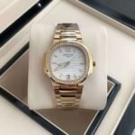 Patek Philippe Nautilus top-of-the-line watch - Image 3
