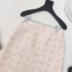 Dior high-version coat and skirt set - Image 12