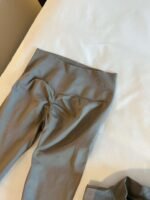 Alo yoga pants - Image 6