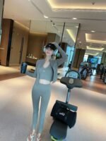 Alo yoga pants - Image 8