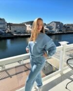 Alo Long-Sleeve Sweatshirt - Image 4