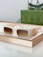 Gucci eyeglasses of high quality